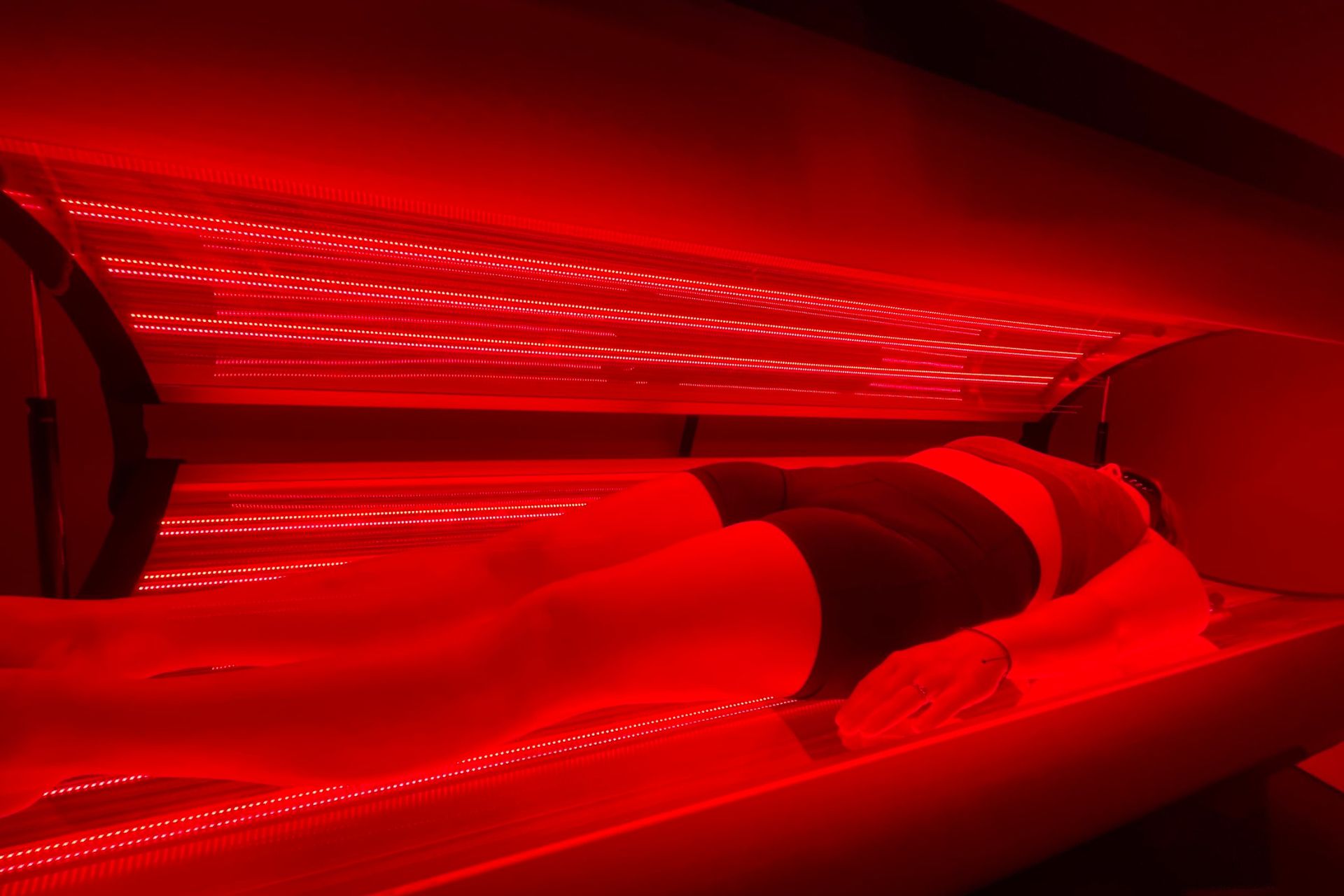 Red light therapy bed at Lost in Float Lincoln NE